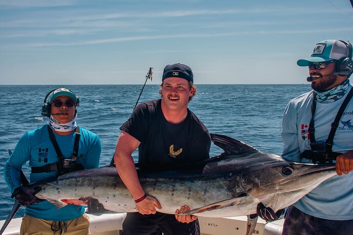 cabo-deep-sea-blue-marlin-fishing