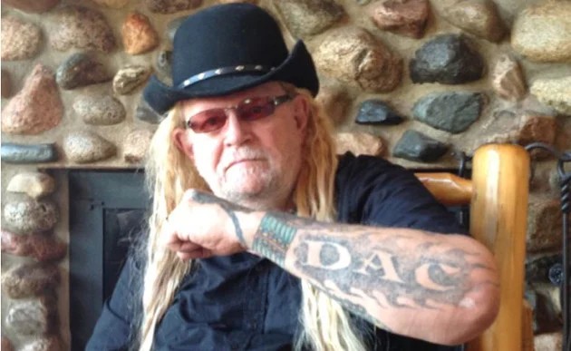 17775524373221934087304199124403